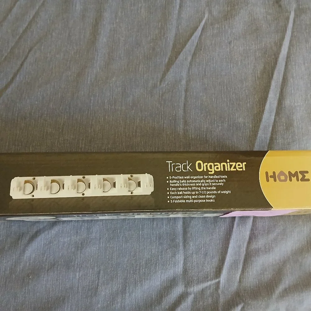 Home It TRACK ORGANIZER New In Box 5 Position Wall Organizer. Auto Adjust Balls